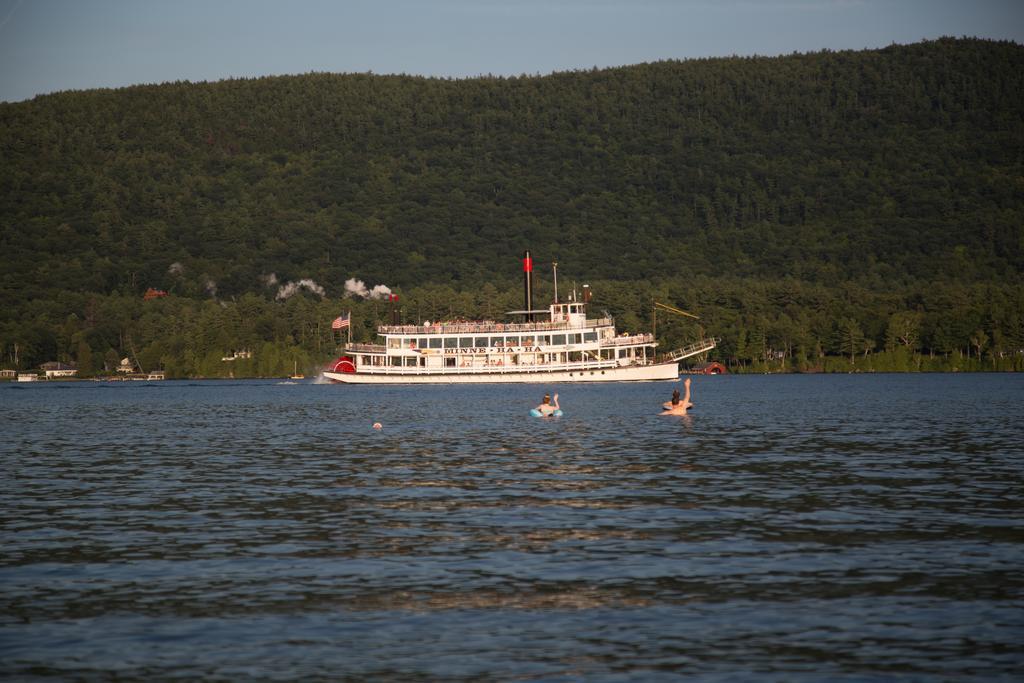 Shore Meadows Lodge Llc Озеро Джордж Экстерьер фото